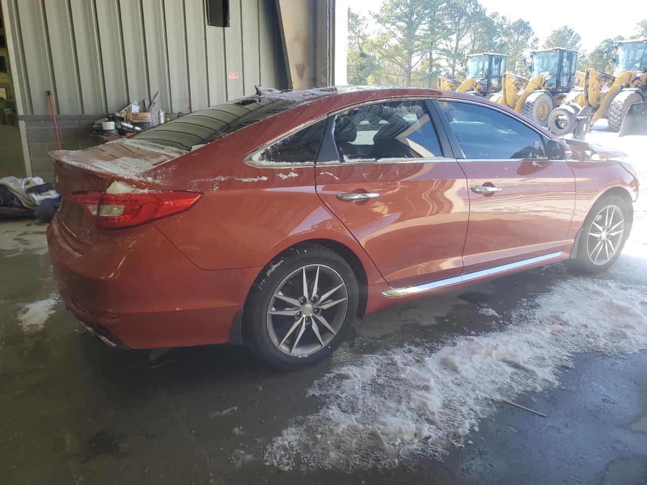 2015 Hyundai Sonata - Image 3