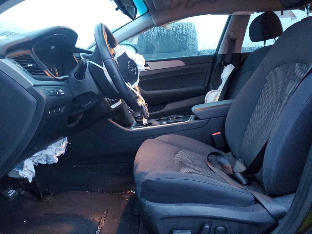 2018 Hyundai Sonata - Image 7