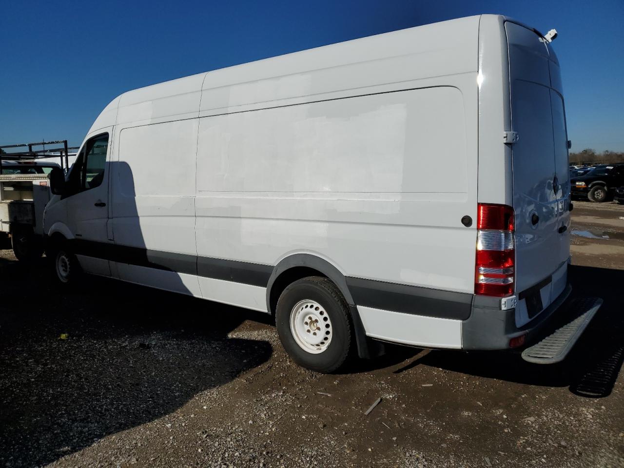 2016 Mercedes-Benz Sprinter - Image 2