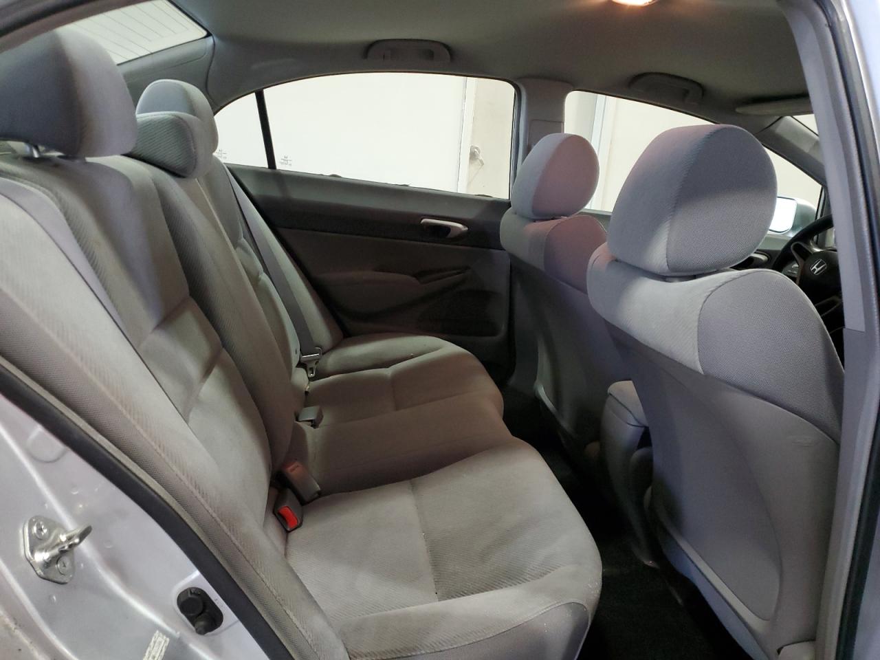 2011 Honda Civic - Image 10