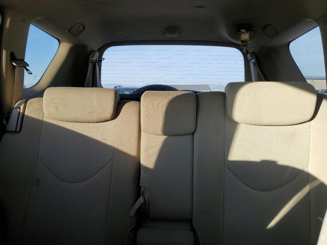 2011 Toyota RAV 4 - Image 10