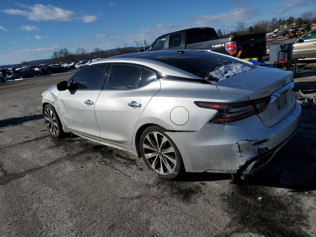 2020 Nissan Maxima - Image 2