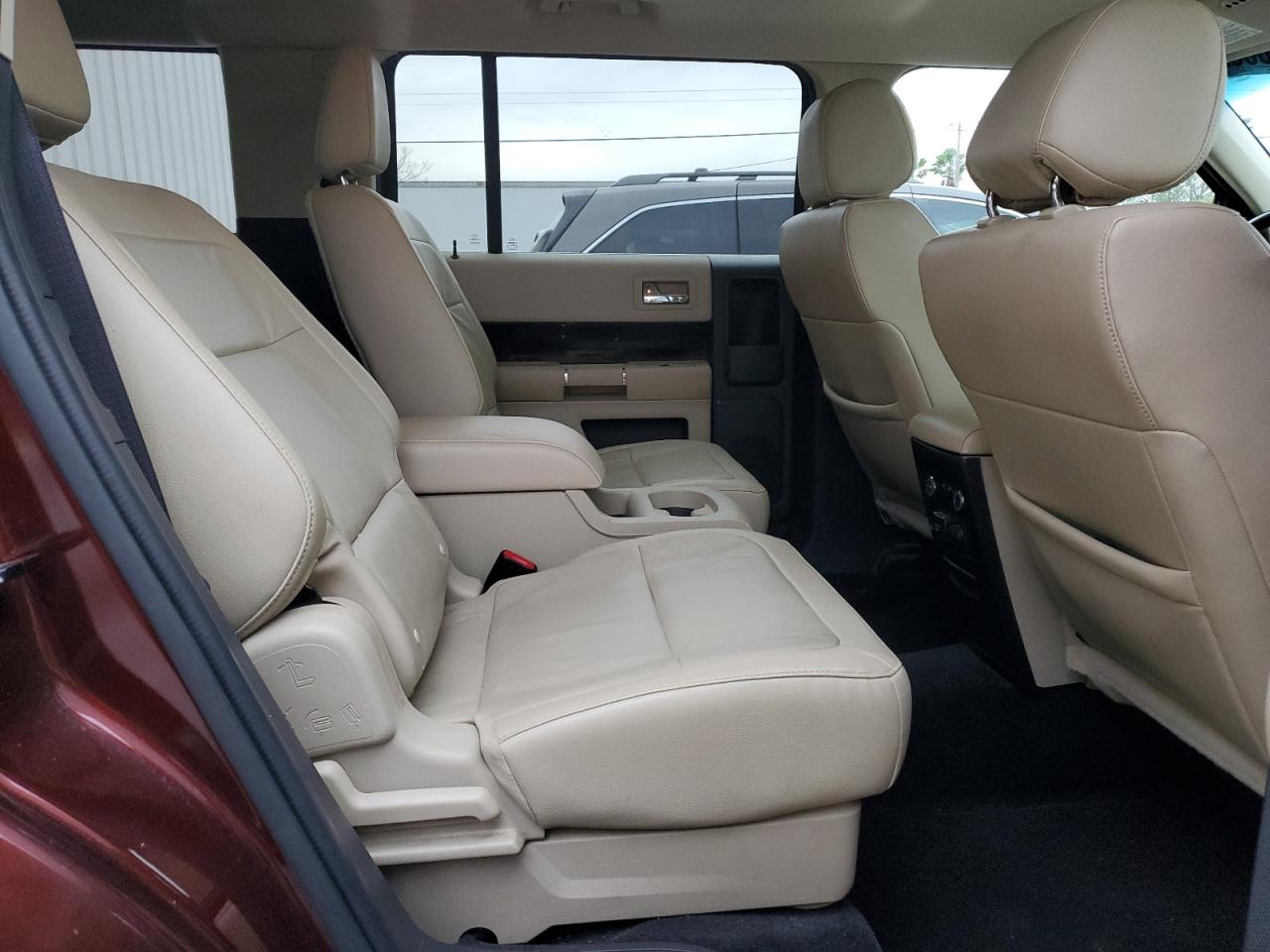 2016 Ford Flex - Image 11