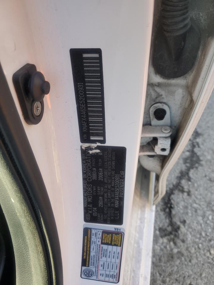 2014 Kia Forte - Image 12