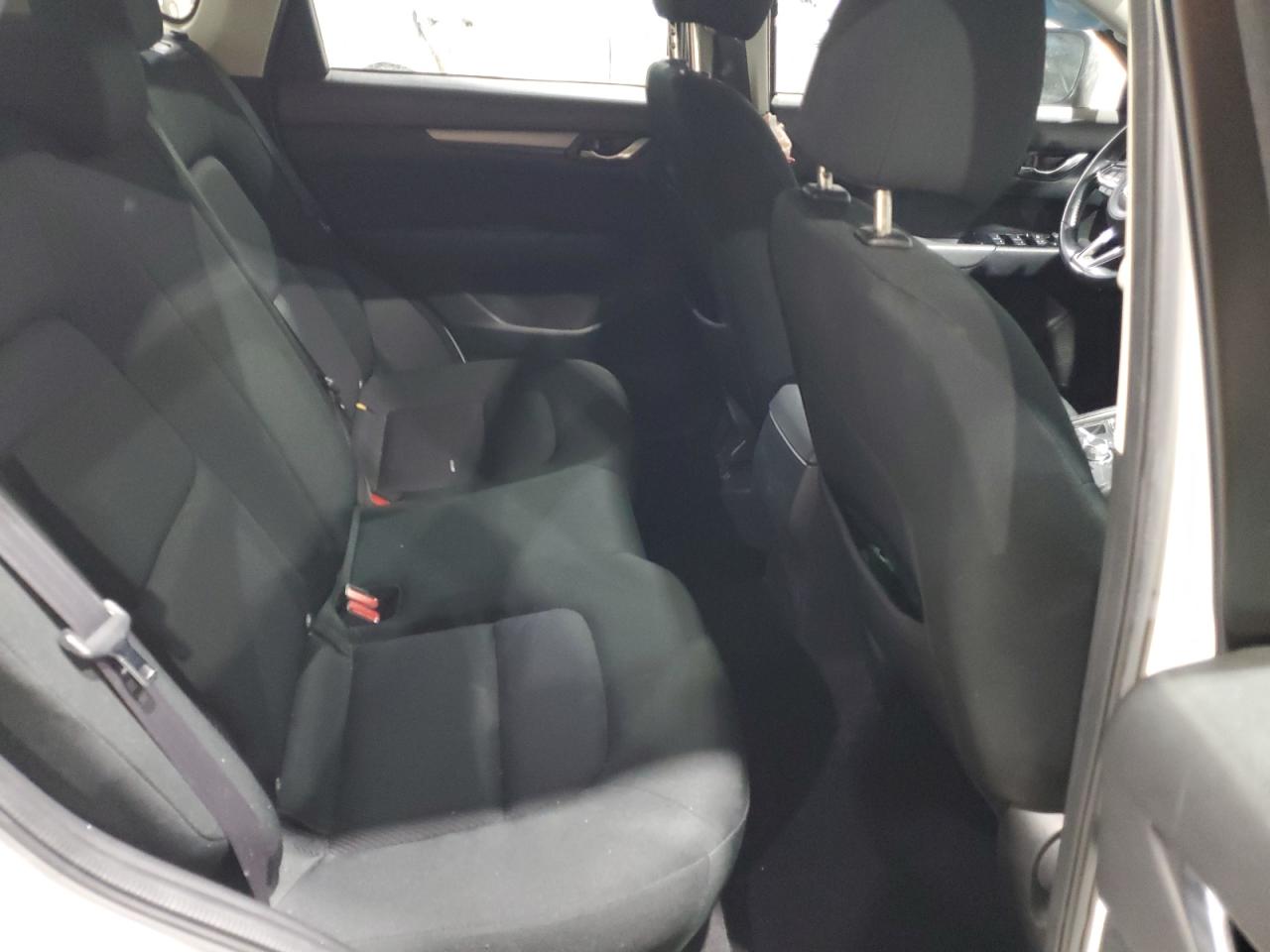 2018 Mazda CX-5 - Image 11