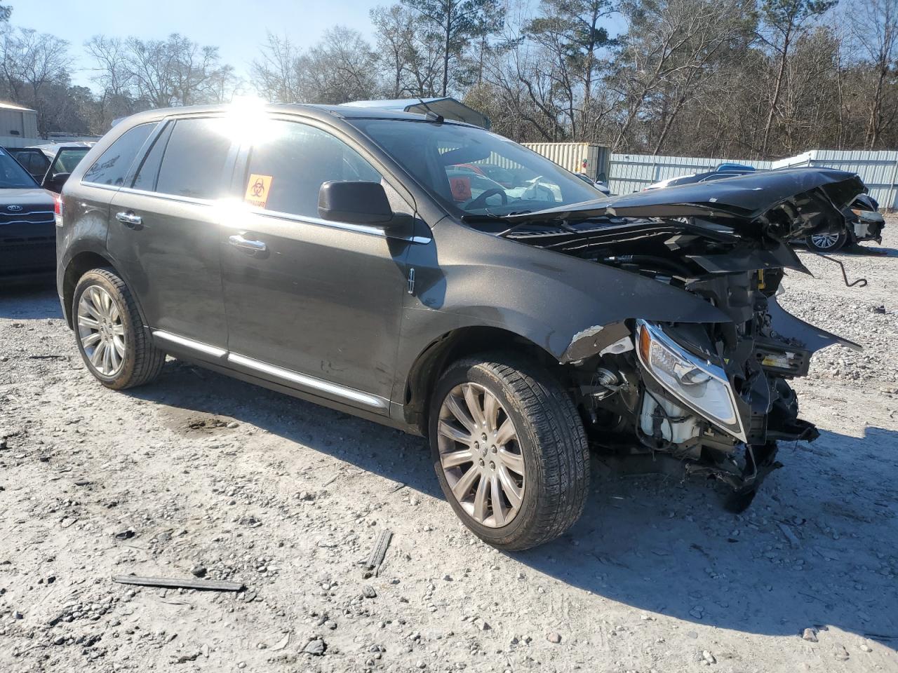 2011 Lincoln MKX - Image 4