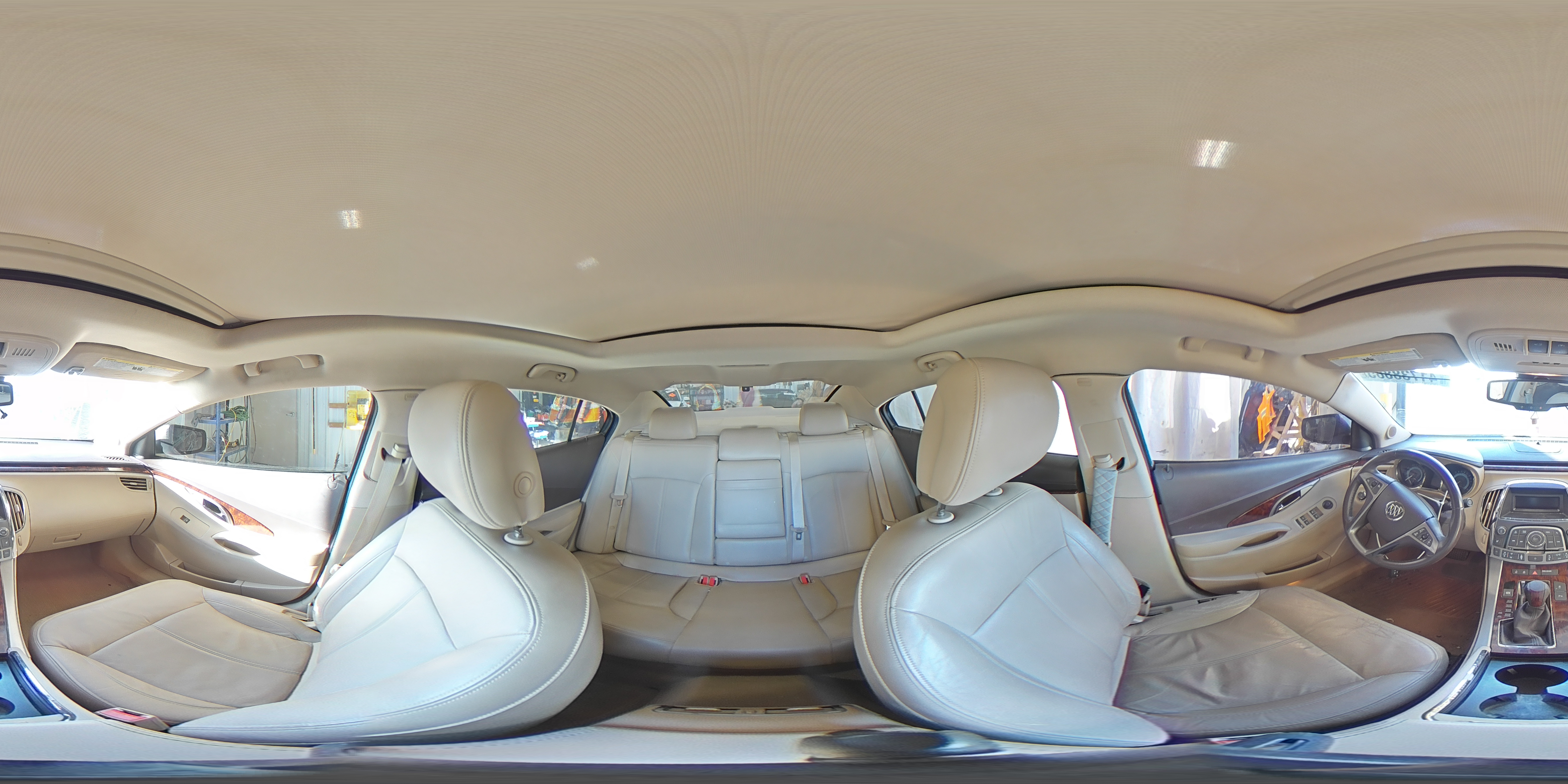 2011 Buick LaCrosse - Image 12