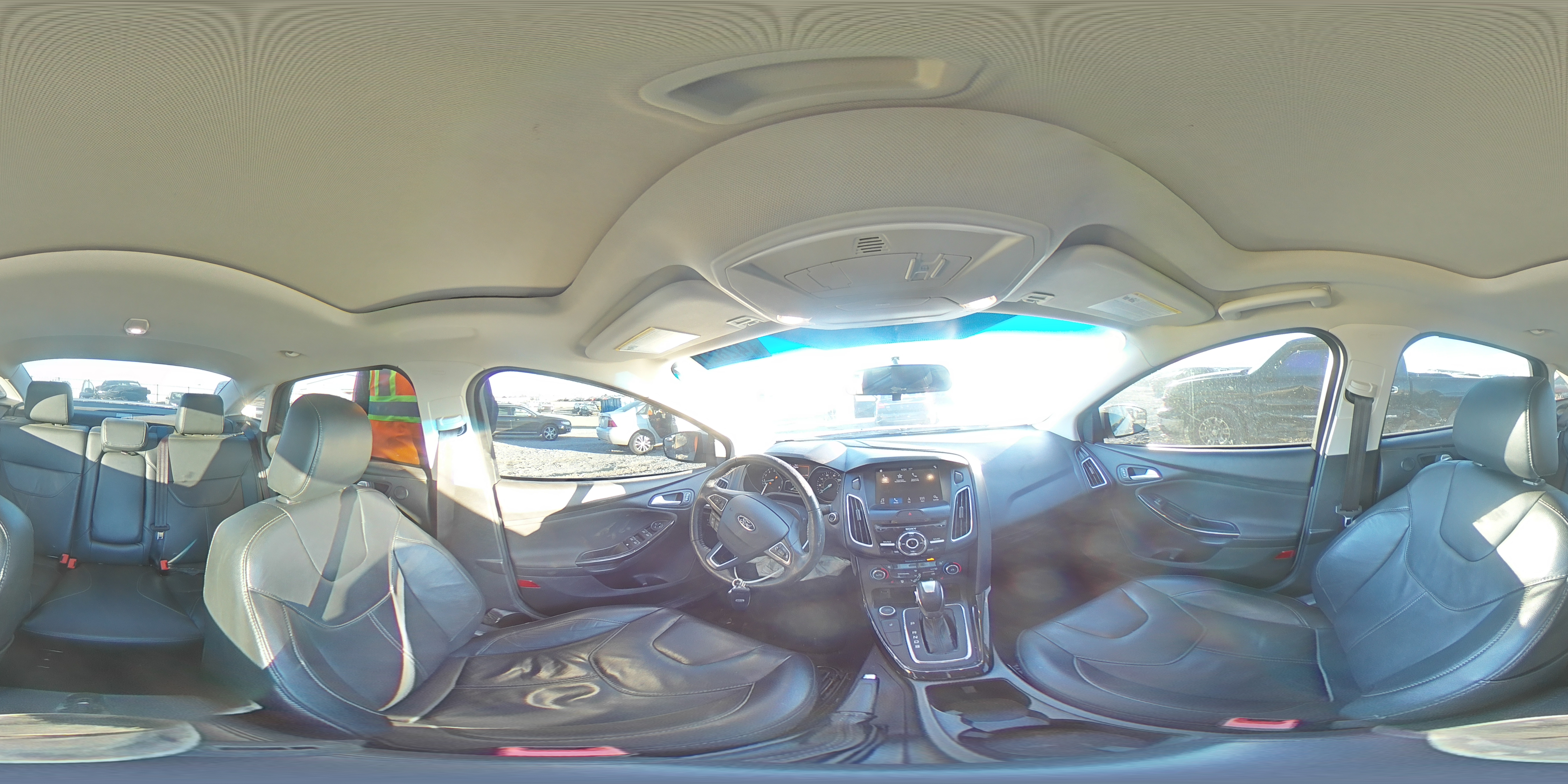 2017 Ford Focus - Image 12