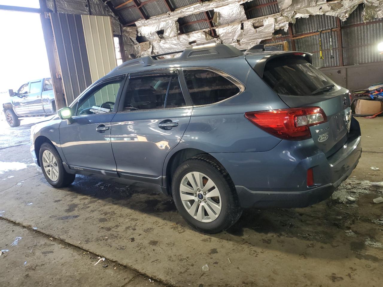 2017 Subaru Outback - Image 2