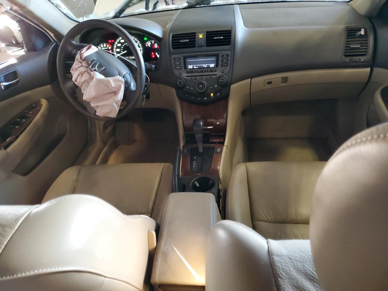 2007 Honda Accord - Image 8