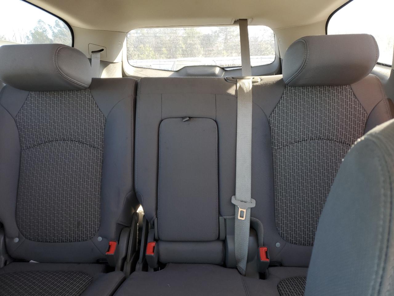 2011 Chevrolet Traverse - Image 10