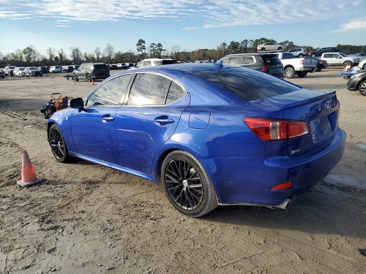 2012 Lexus IS - Image 2