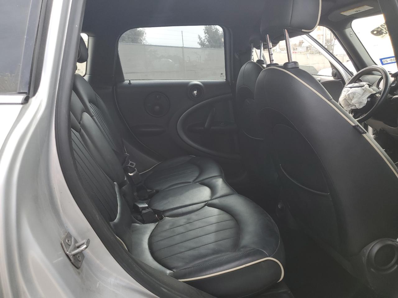 2013 MINI Cooper - Image 11