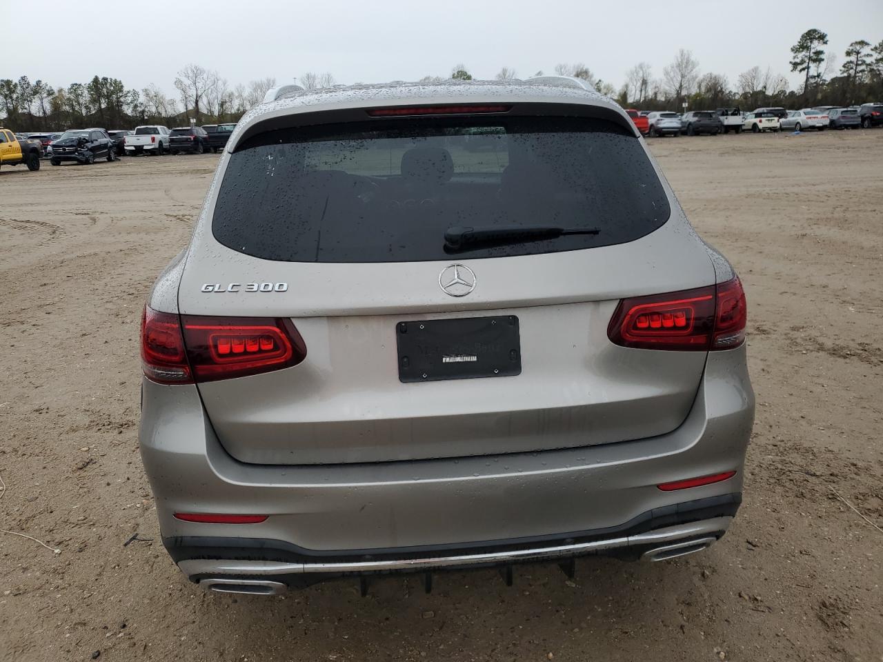 2020 Mercedes-Benz GLC - Image 6