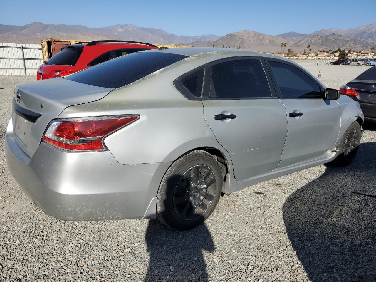 2015 Nissan Altima - Image 3