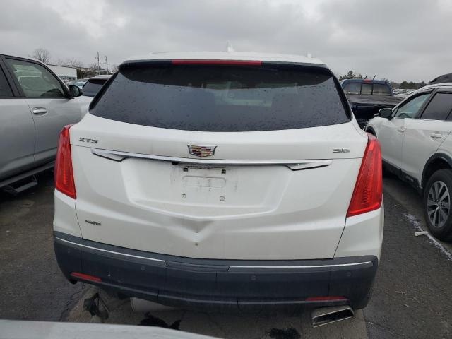  CADILLAC XT5 2019 Biały