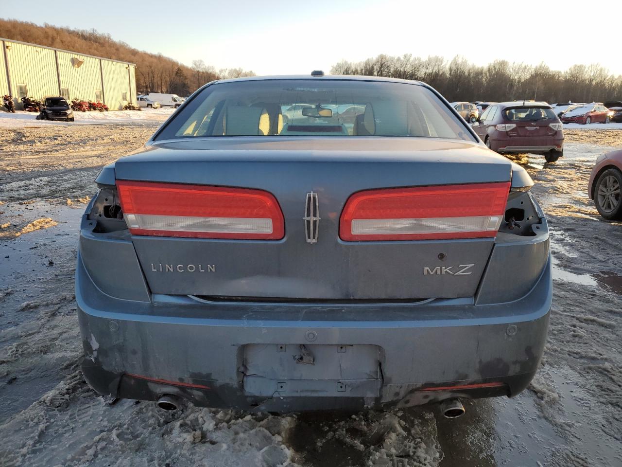 2011 Lincoln MKZ - Image 6