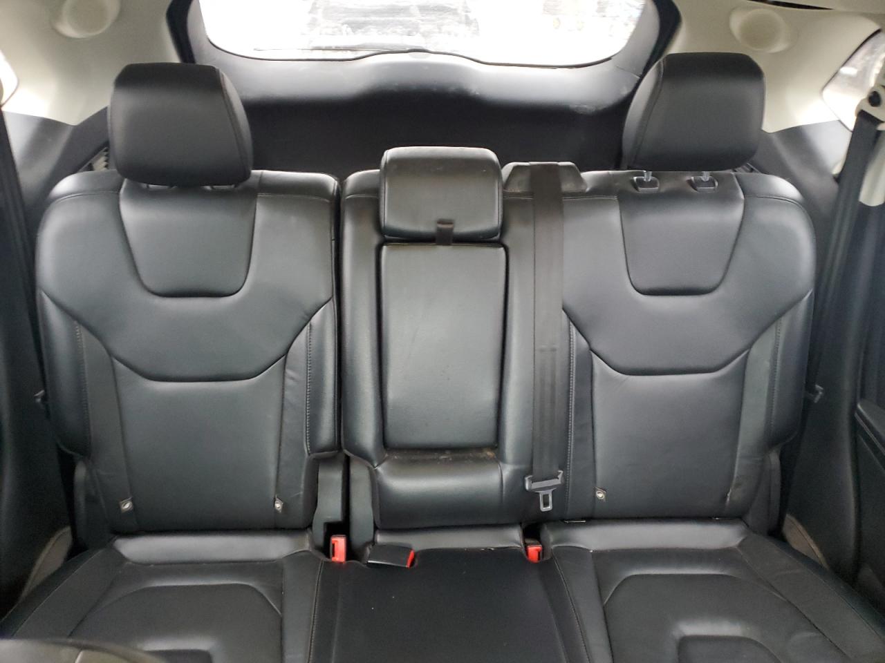 2015 Ford Edge - Image 10