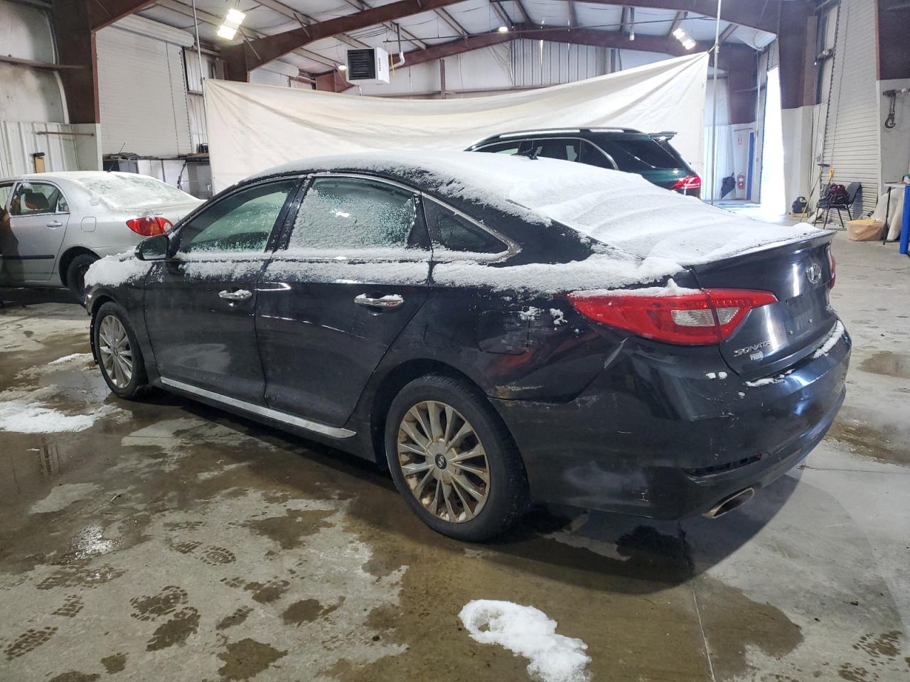 2015 Hyundai Sonata - Image 2