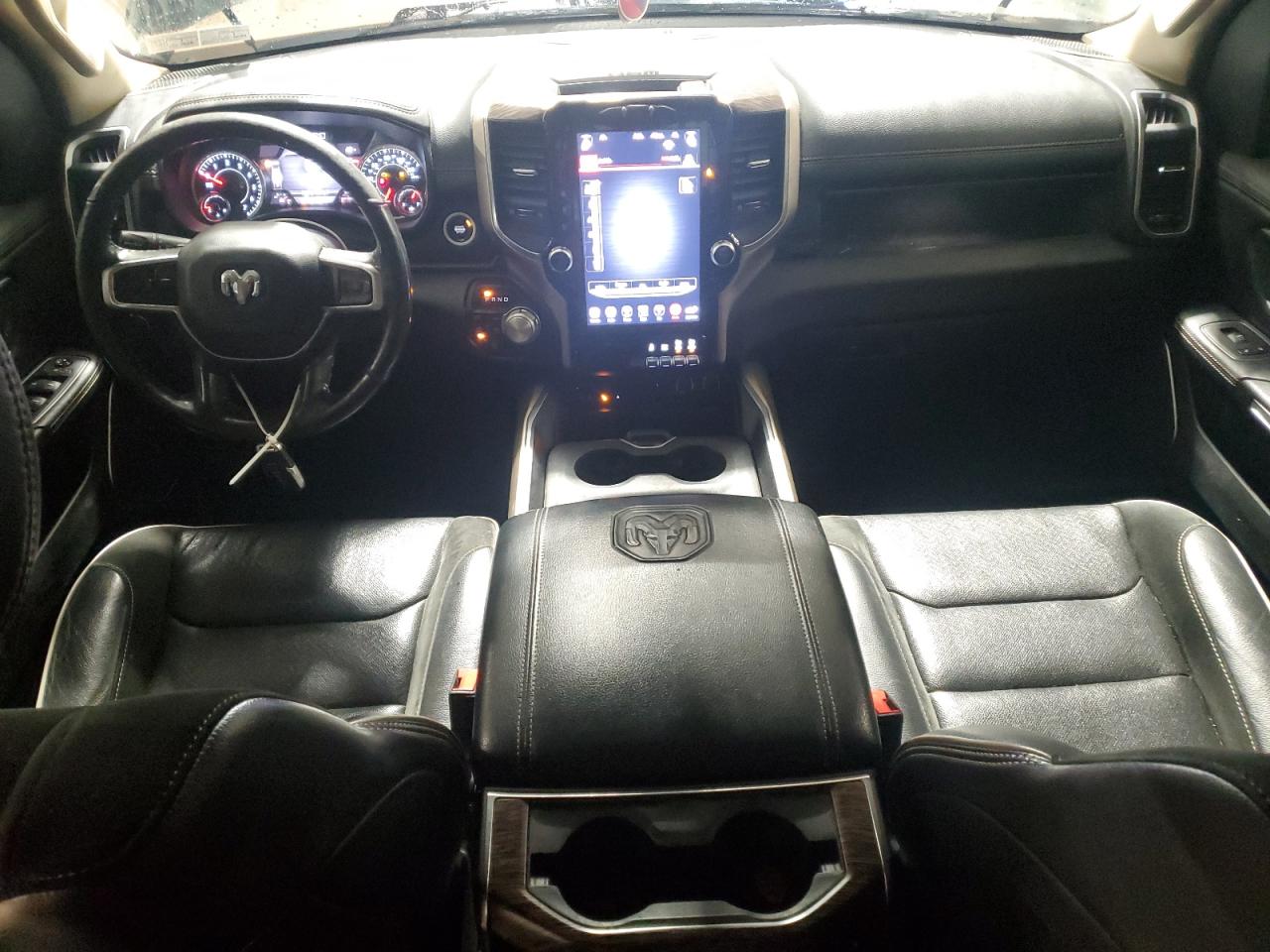 2019 RAM 1500 - Image 8