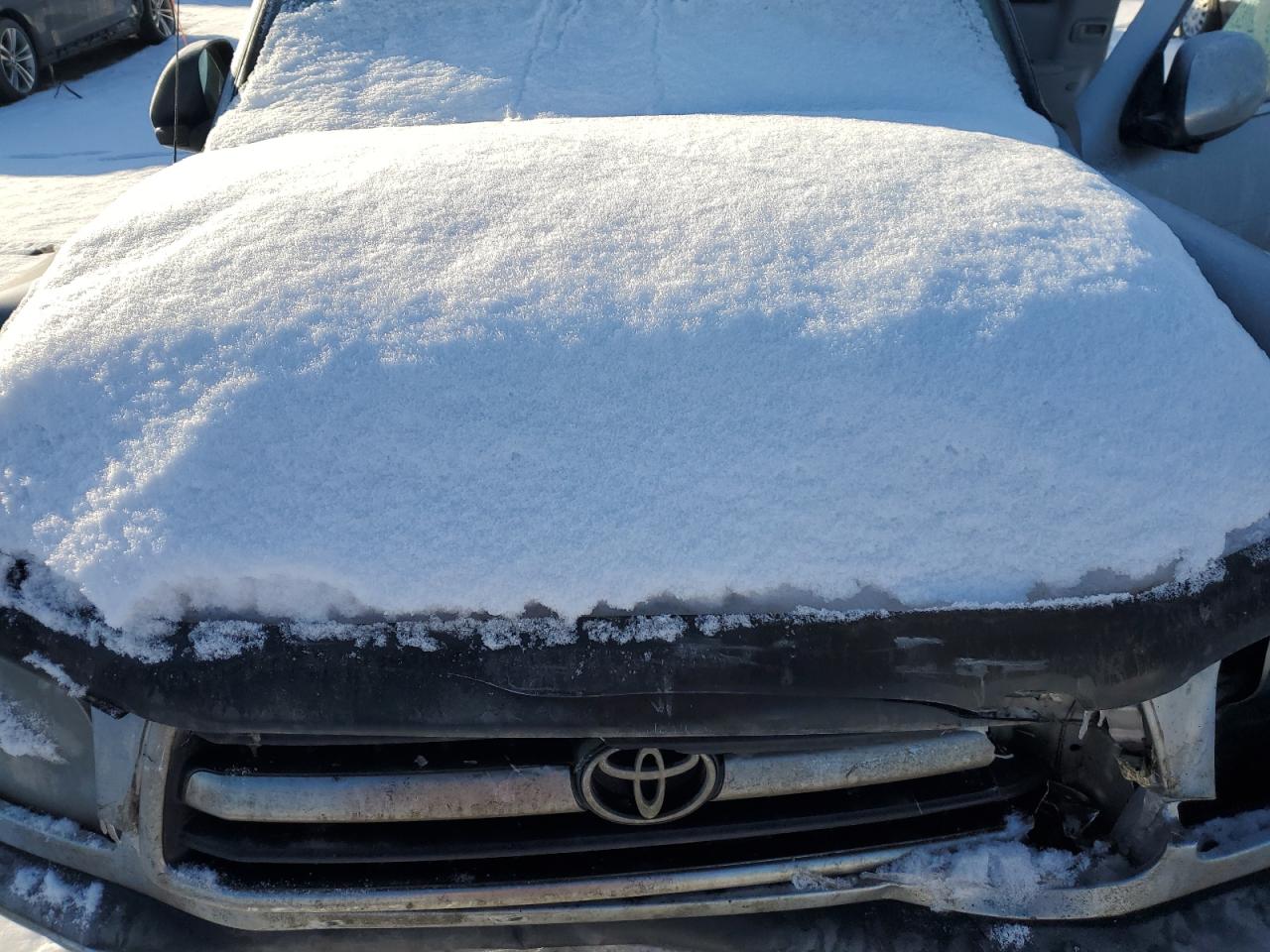 2002 Toyota Tundra - Image 11