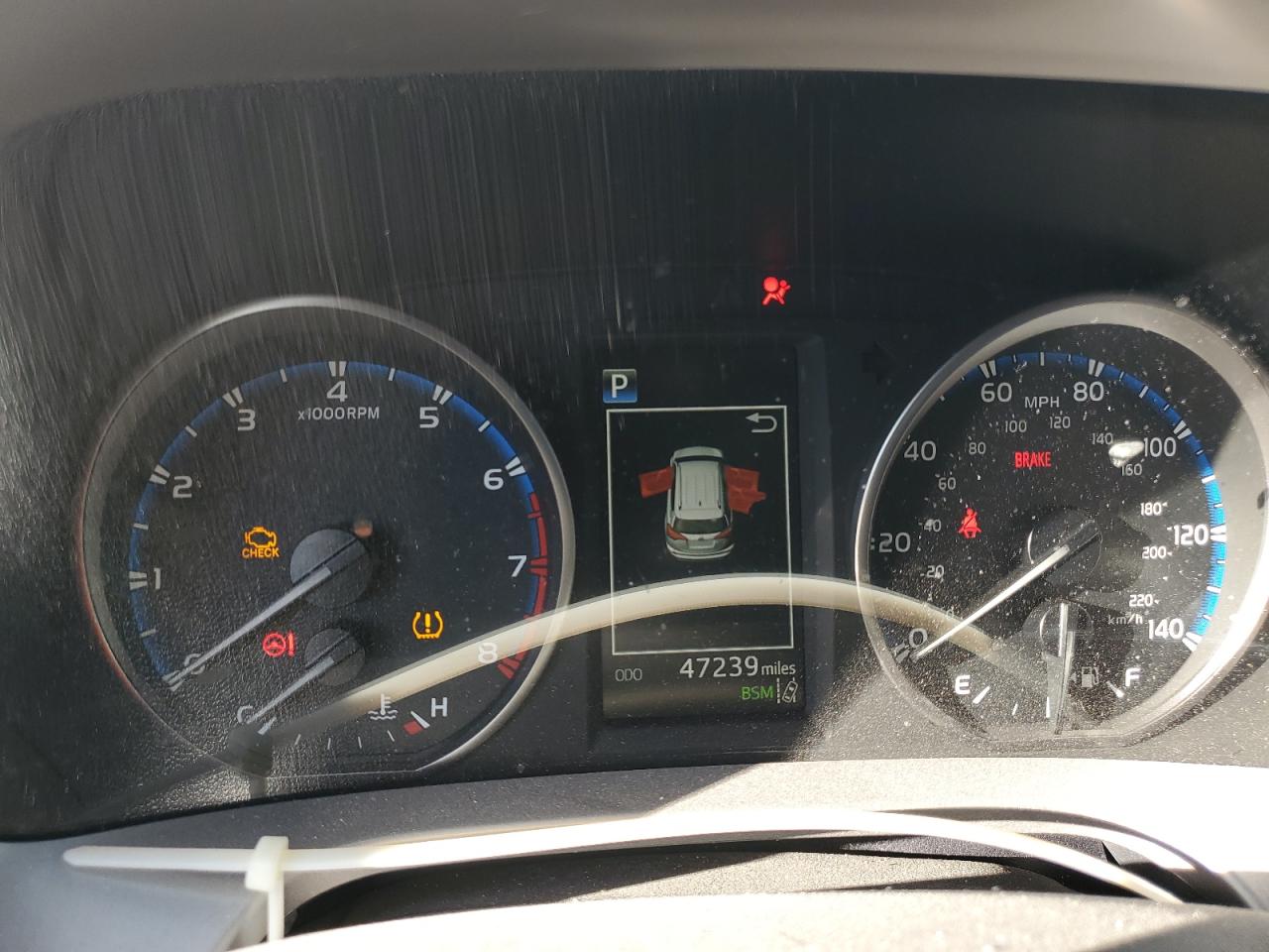2018 Toyota RAV 4 - Image 9