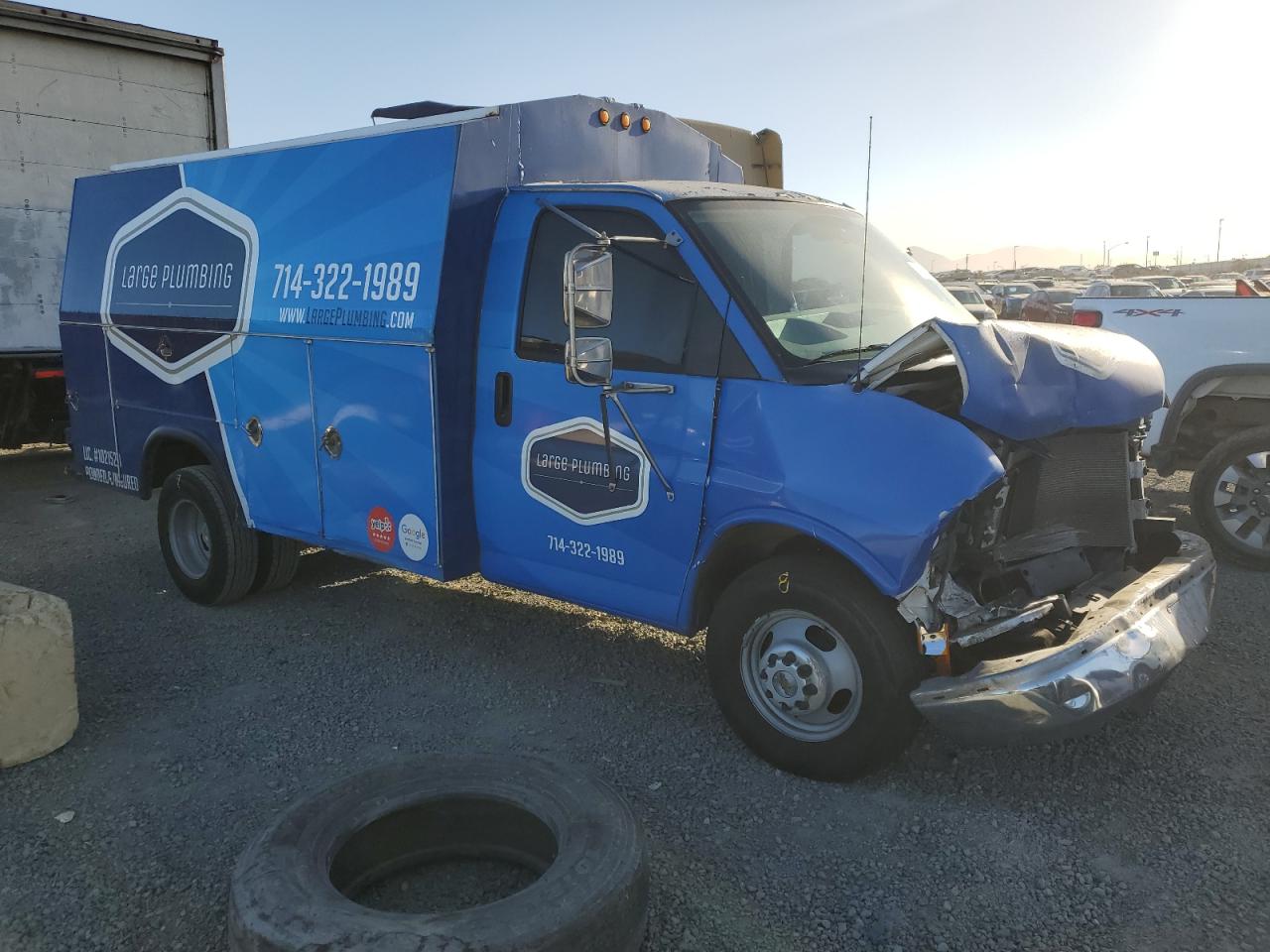 2005 Chevrolet Express - Image 4