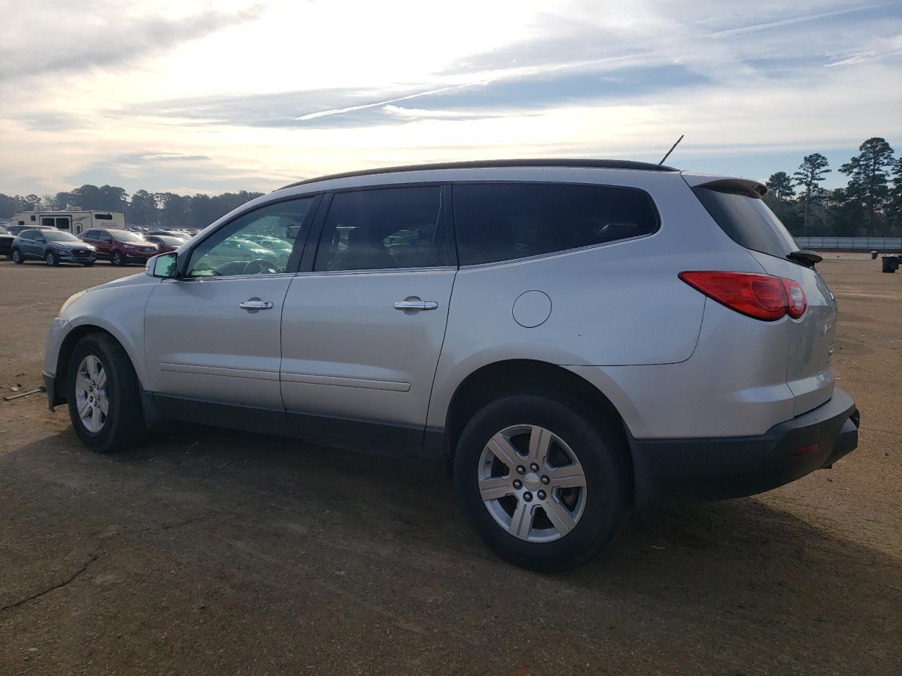 2012 Chevrolet Traverse - Image 2