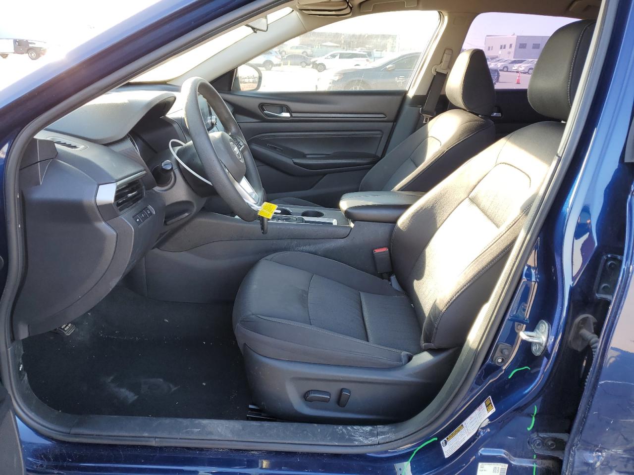 2020 Nissan Altima - Image 7