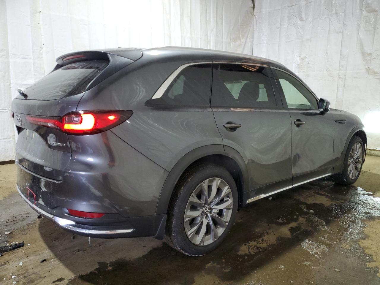 2024 Mazda CX-90 - Image 3