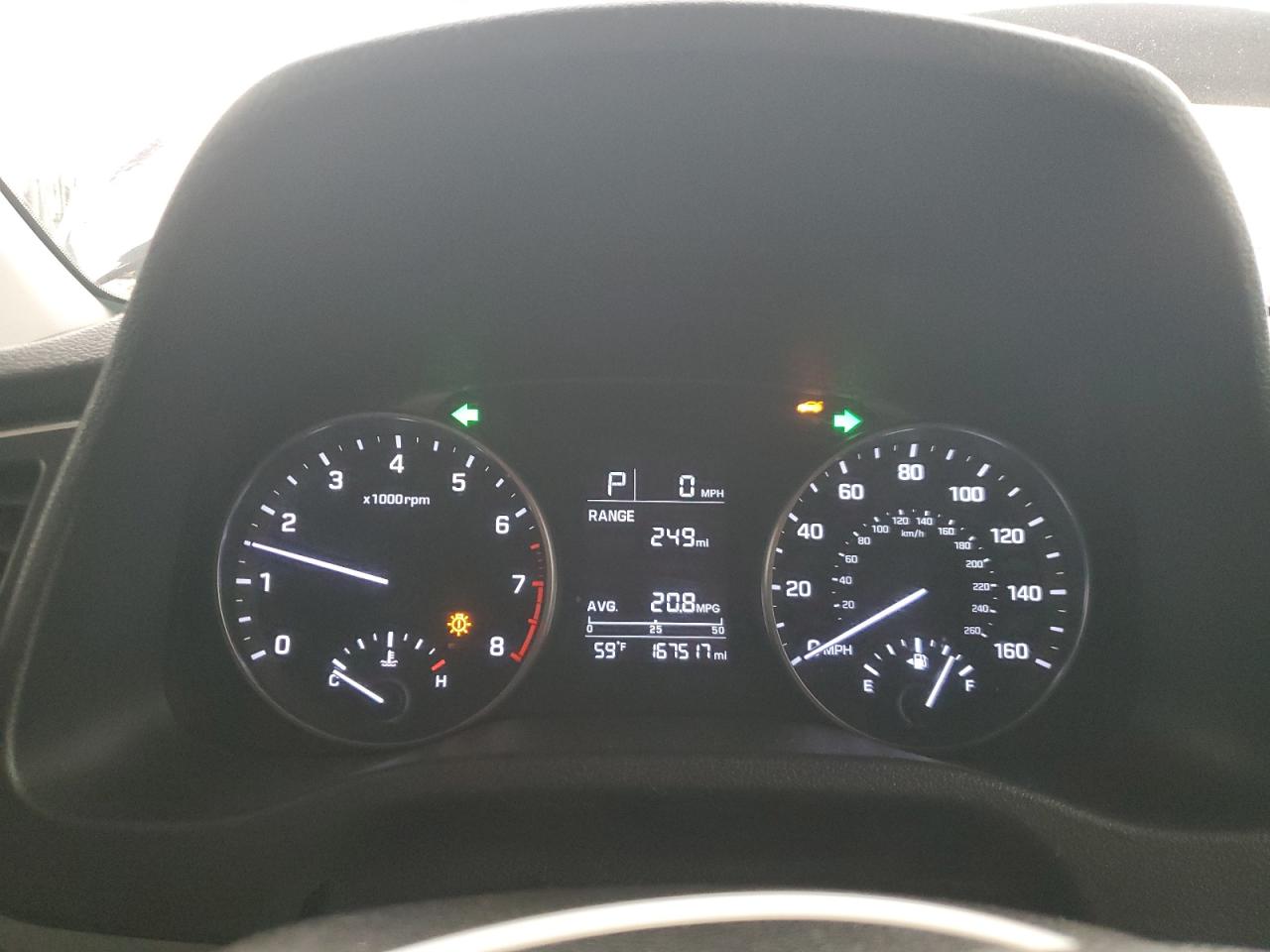 2017 Hyundai Elantra - Image 9