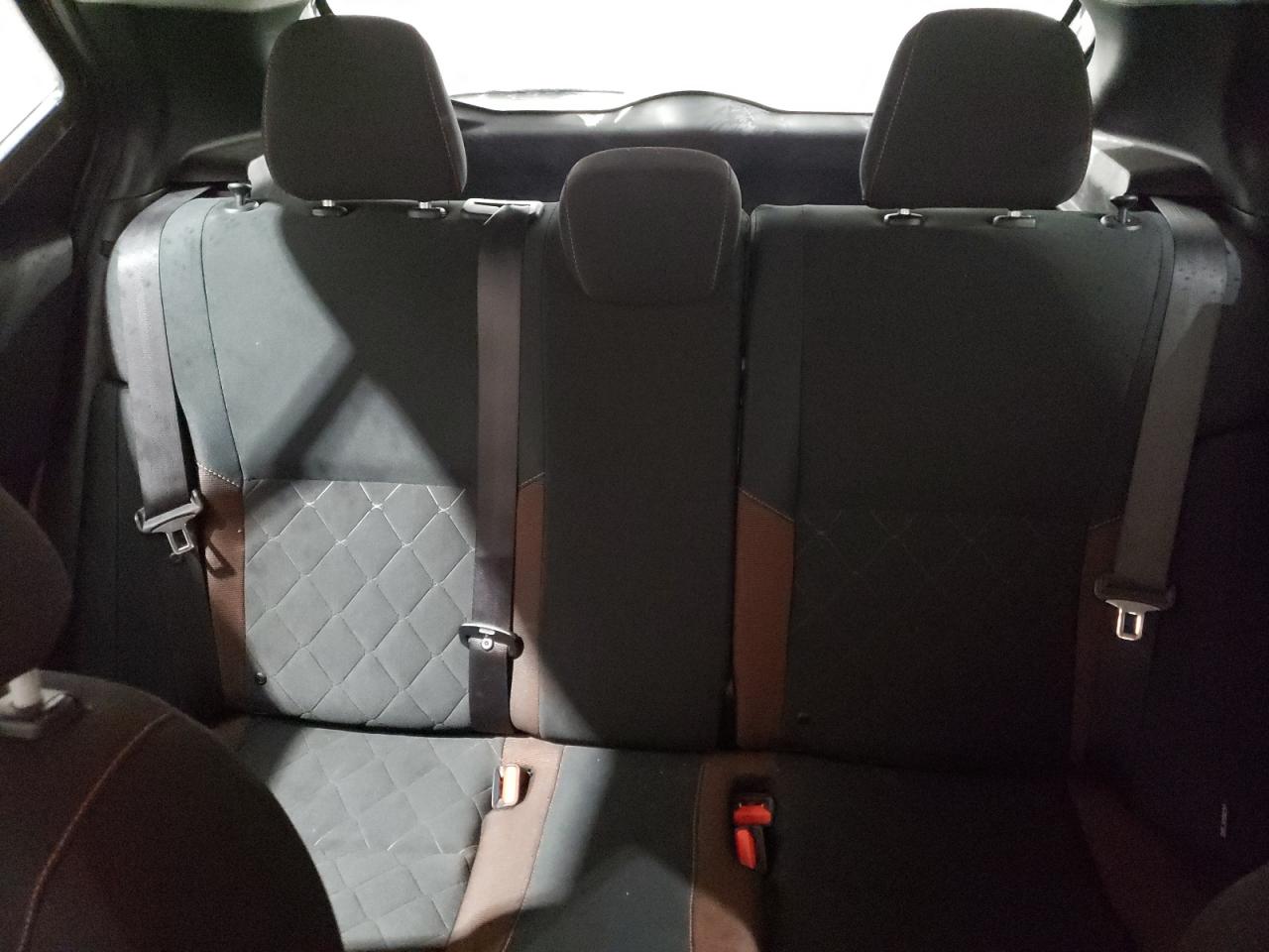 2020 Nissan Kicks - Image 10