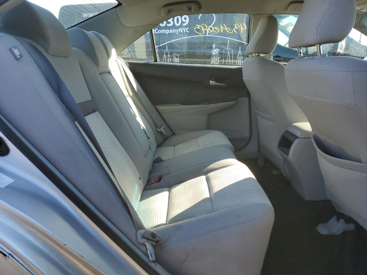 2014 Toyota Camry - Image 10