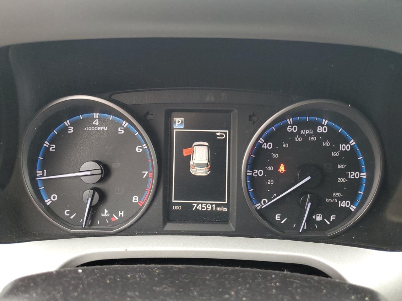 2018 Toyota RAV 4 - Image 9
