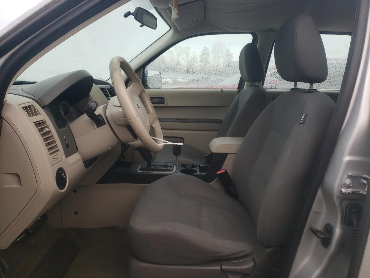 2008 Ford Escape - Image 7