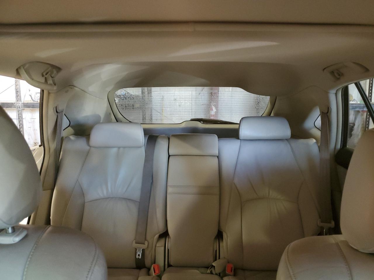 2004 Lexus RX - Image 10