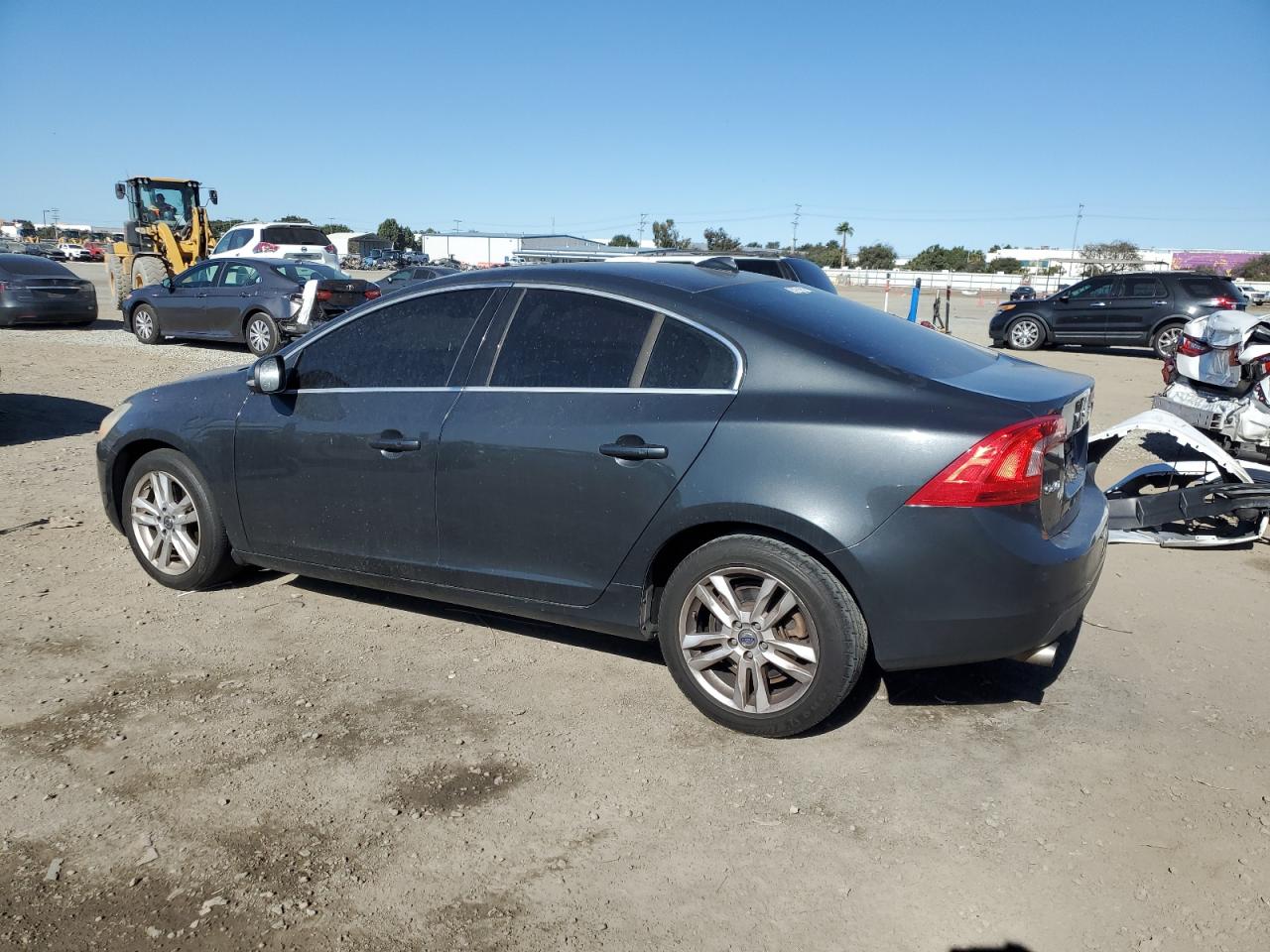 VIN YV1612FS9D1217908 2013 VOLVO S60 no.2