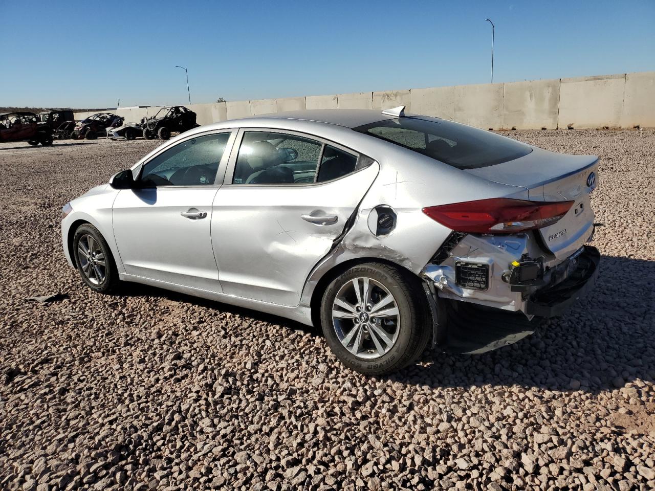 2018 Hyundai Elantra - Image 2