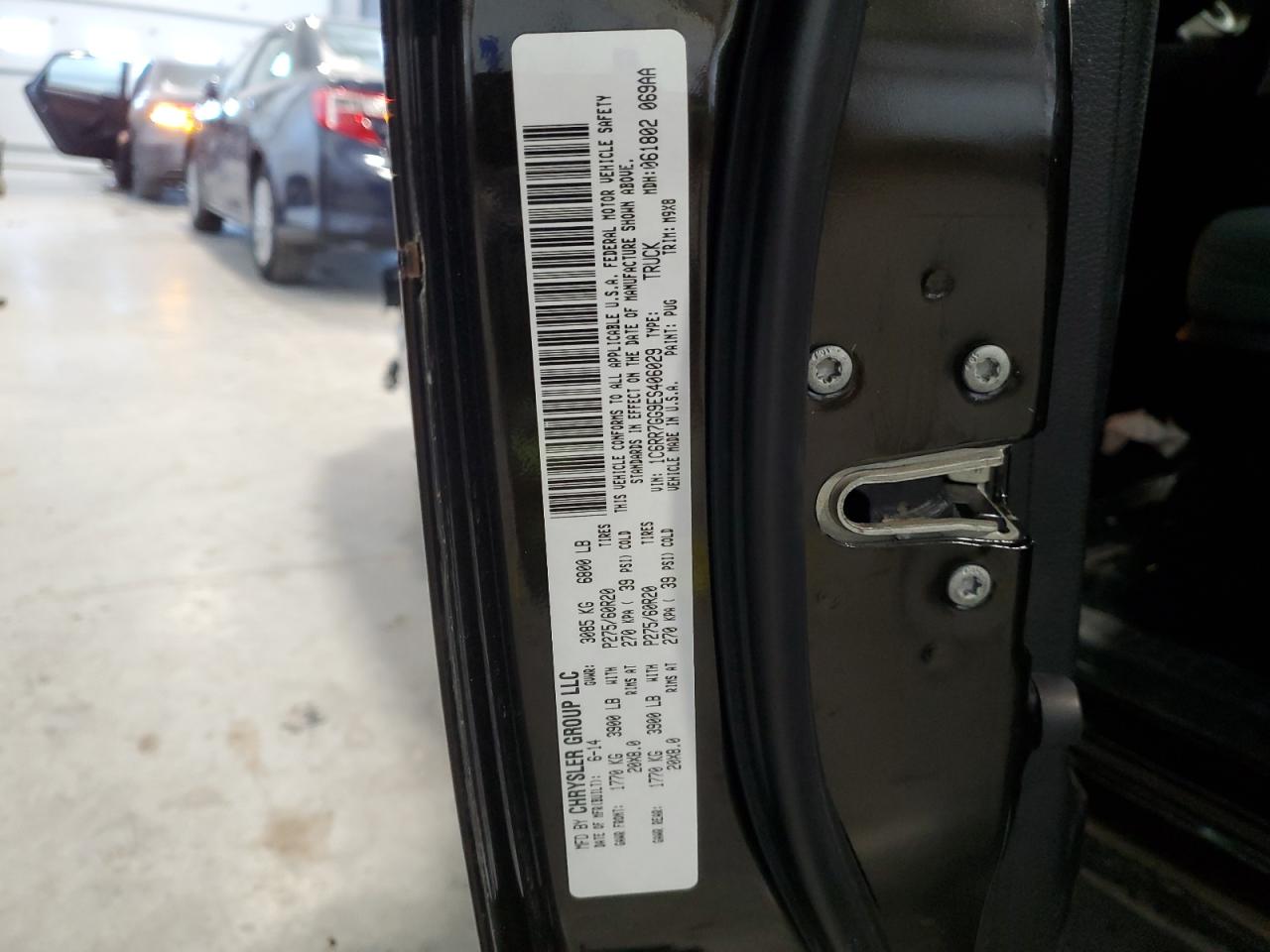 2014 RAM 1500 - Image 13