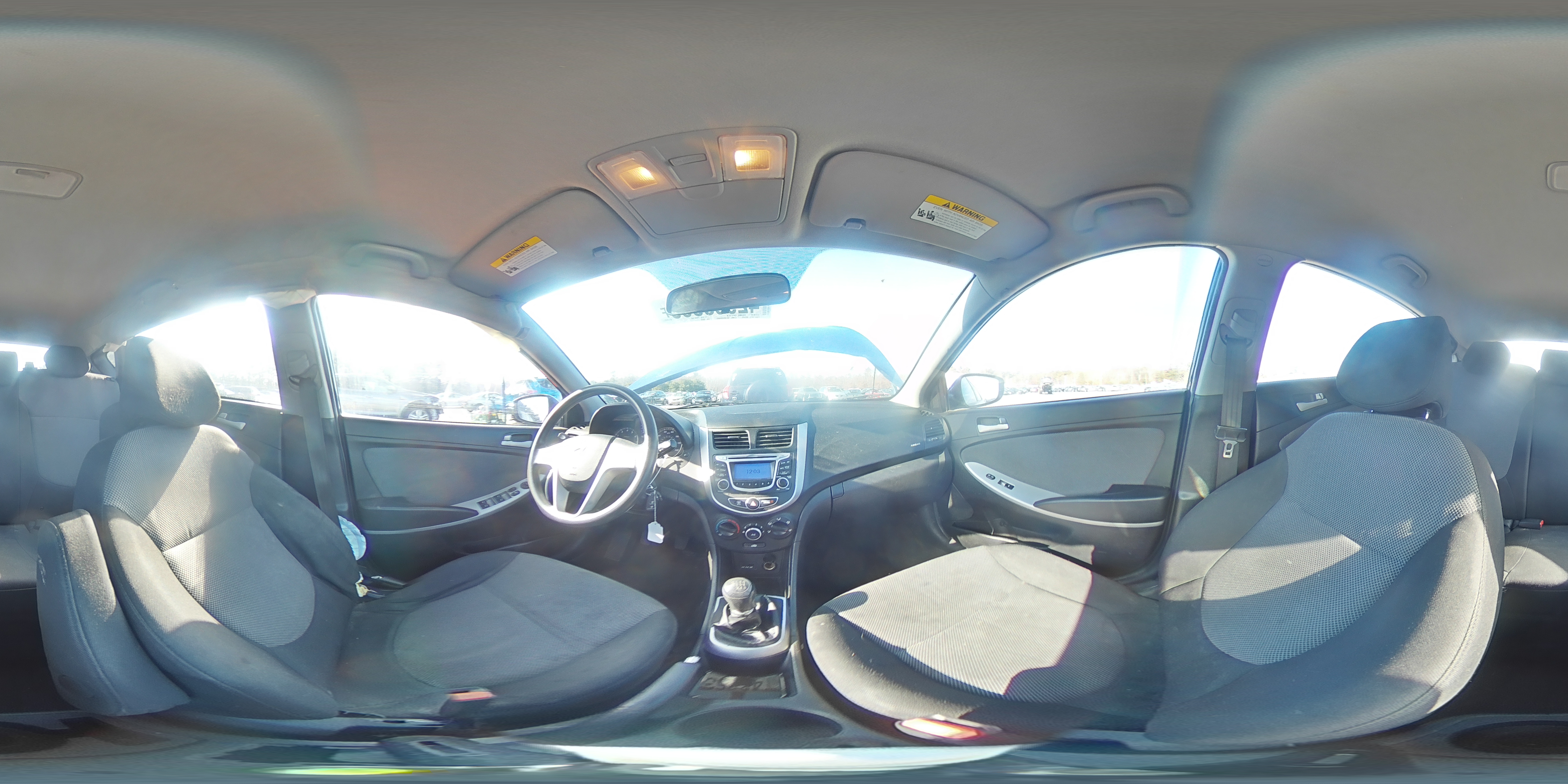 2013 Hyundai Accent - Image 12