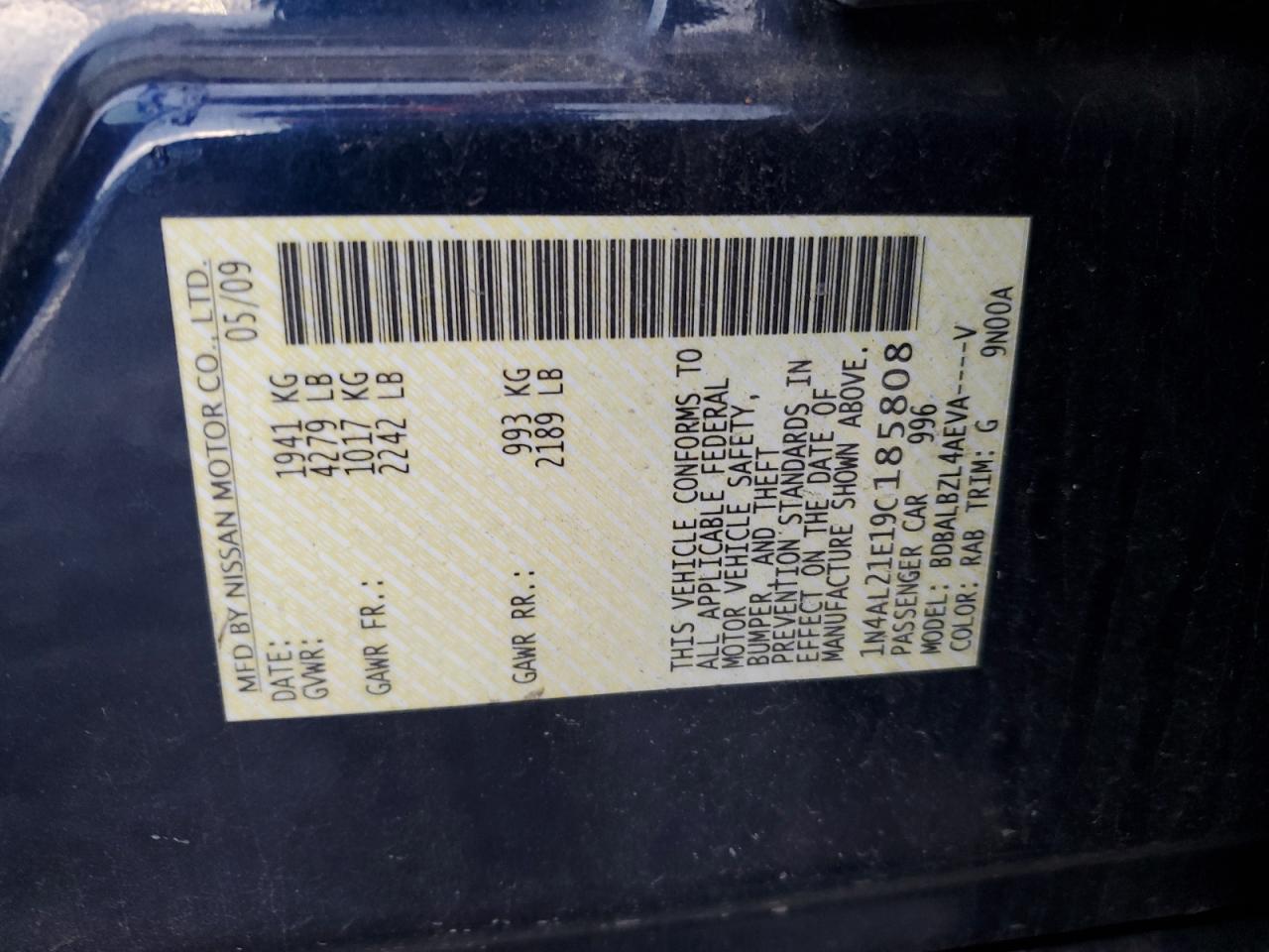 2009 Nissan Altima - Image 12
