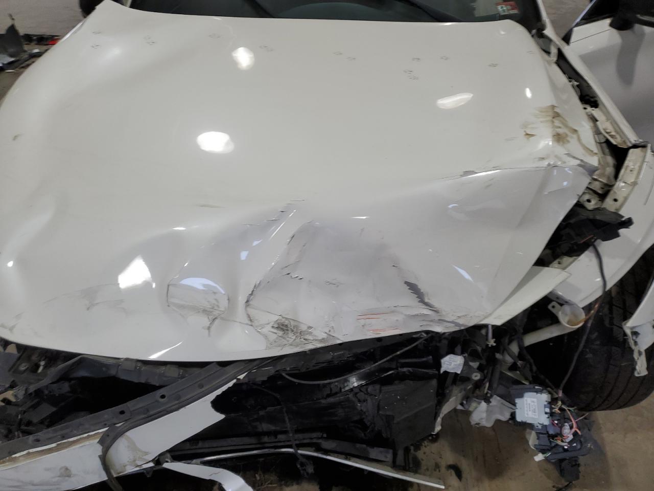 2017 Infiniti Q60 - Image 11