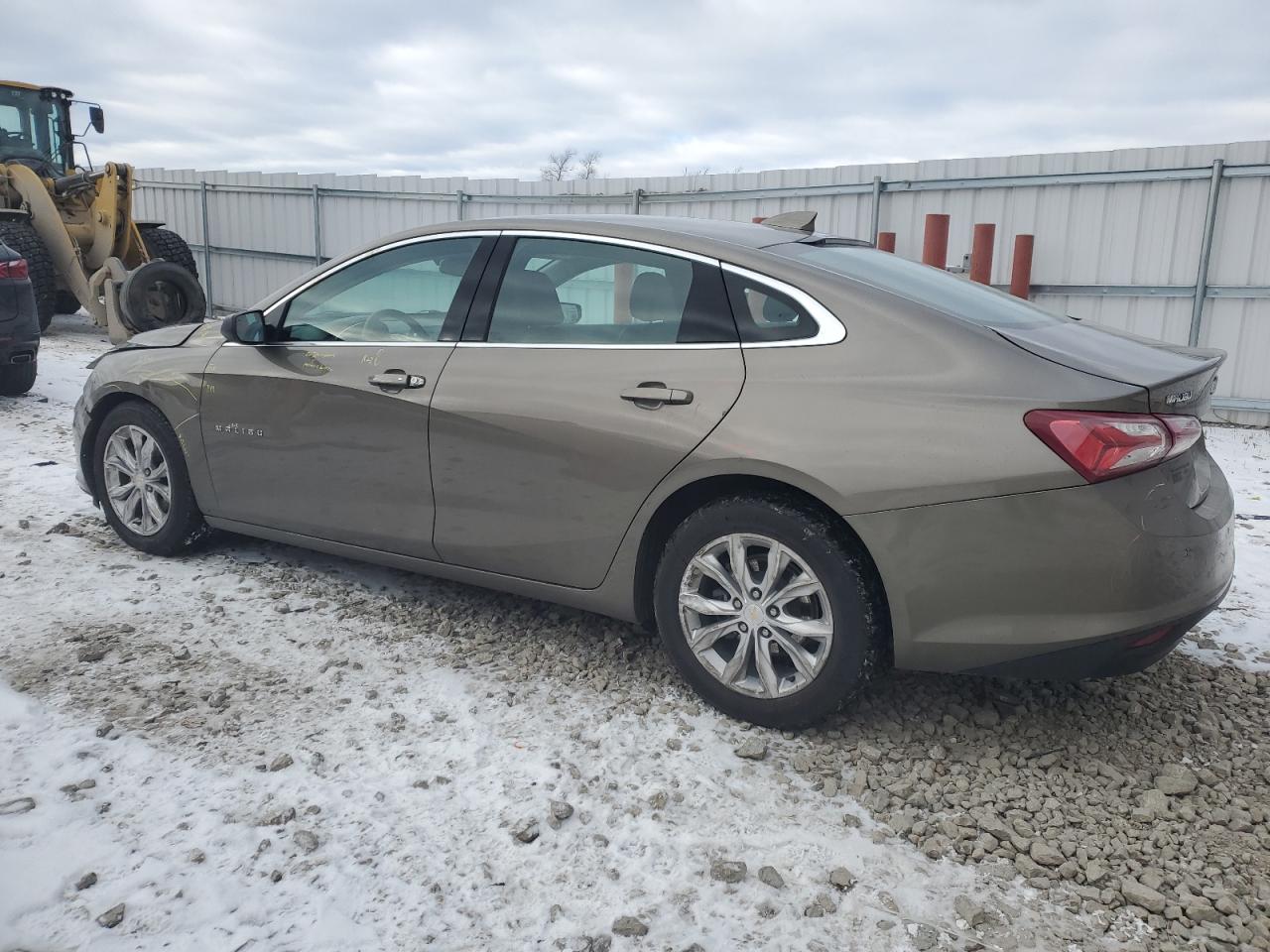 2020 Chevrolet Malibu - Image 2