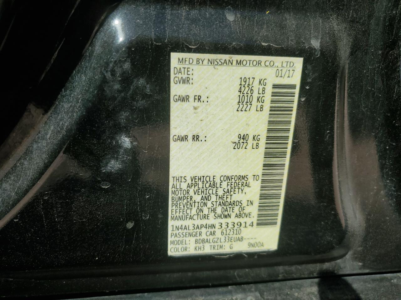 2017 Nissan Altima - Image 12