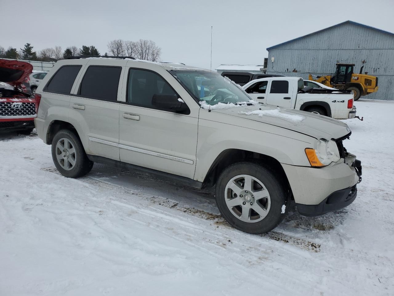 2010 Jeep Grand Cherokee - Image 4