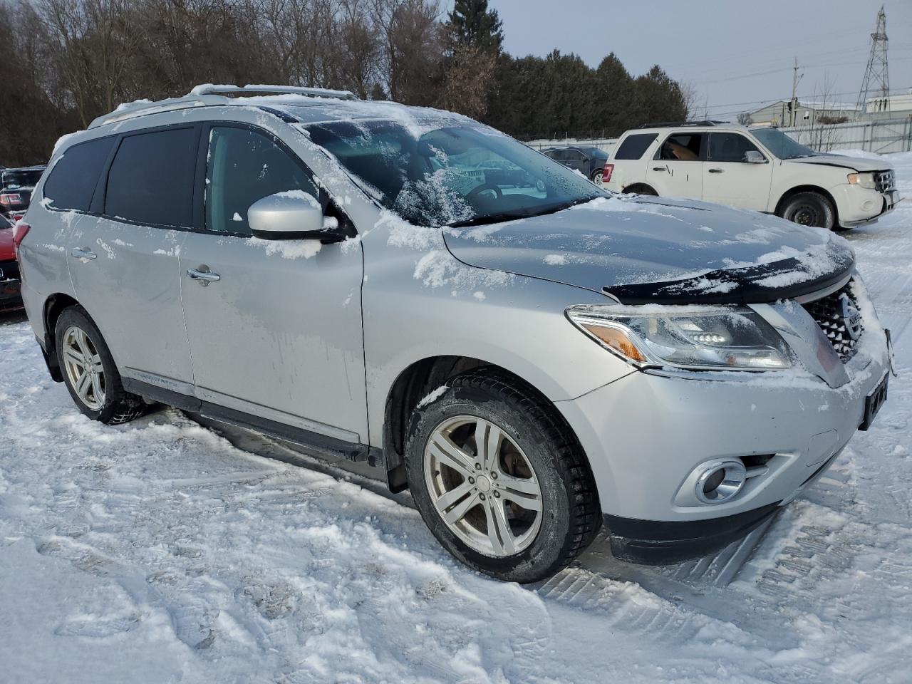 2015 Nissan Pathfinder - Image 4