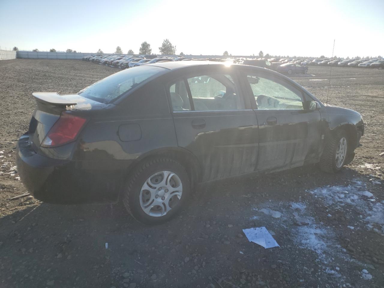2004 Saturn ION - Image 3