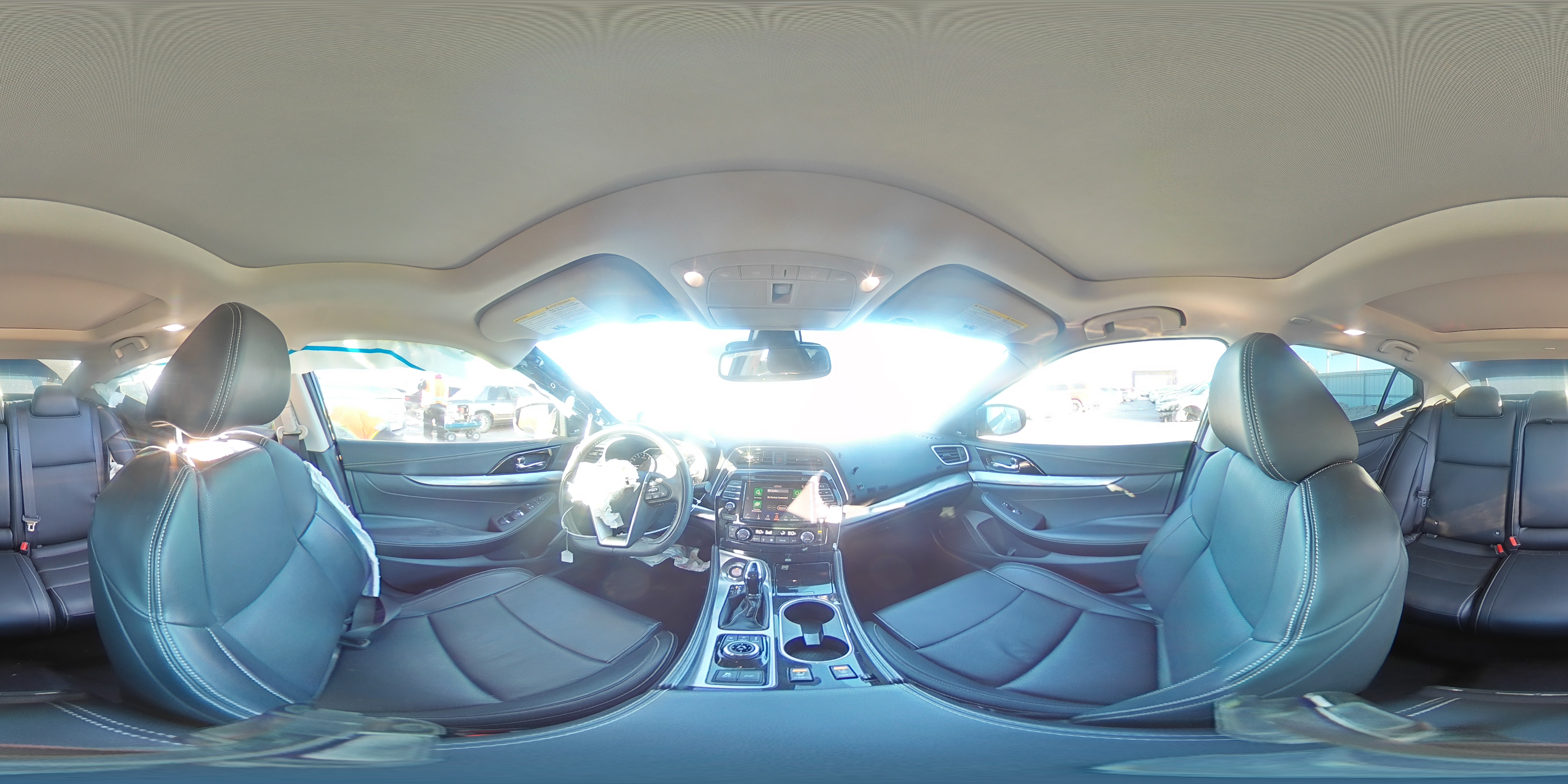 2020 Nissan Maxima - Image 12