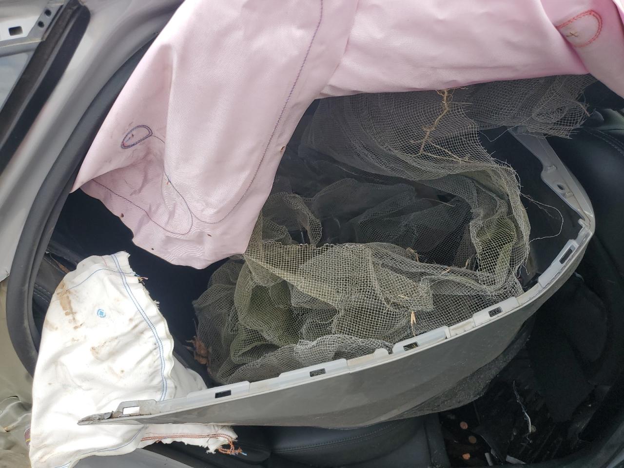 2022 Kia K5 - Image 13