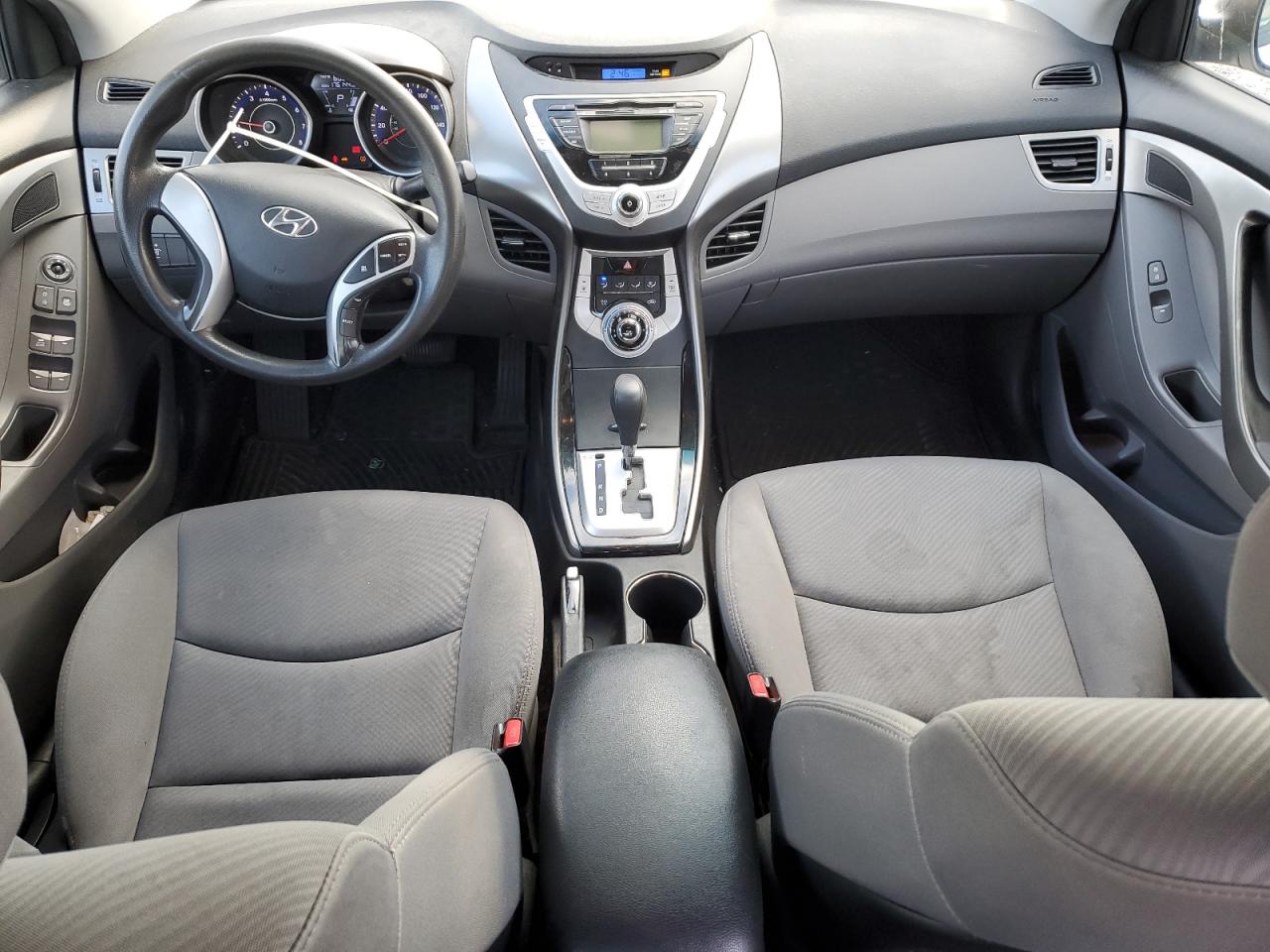 2012 Hyundai Elantra - Image 8
